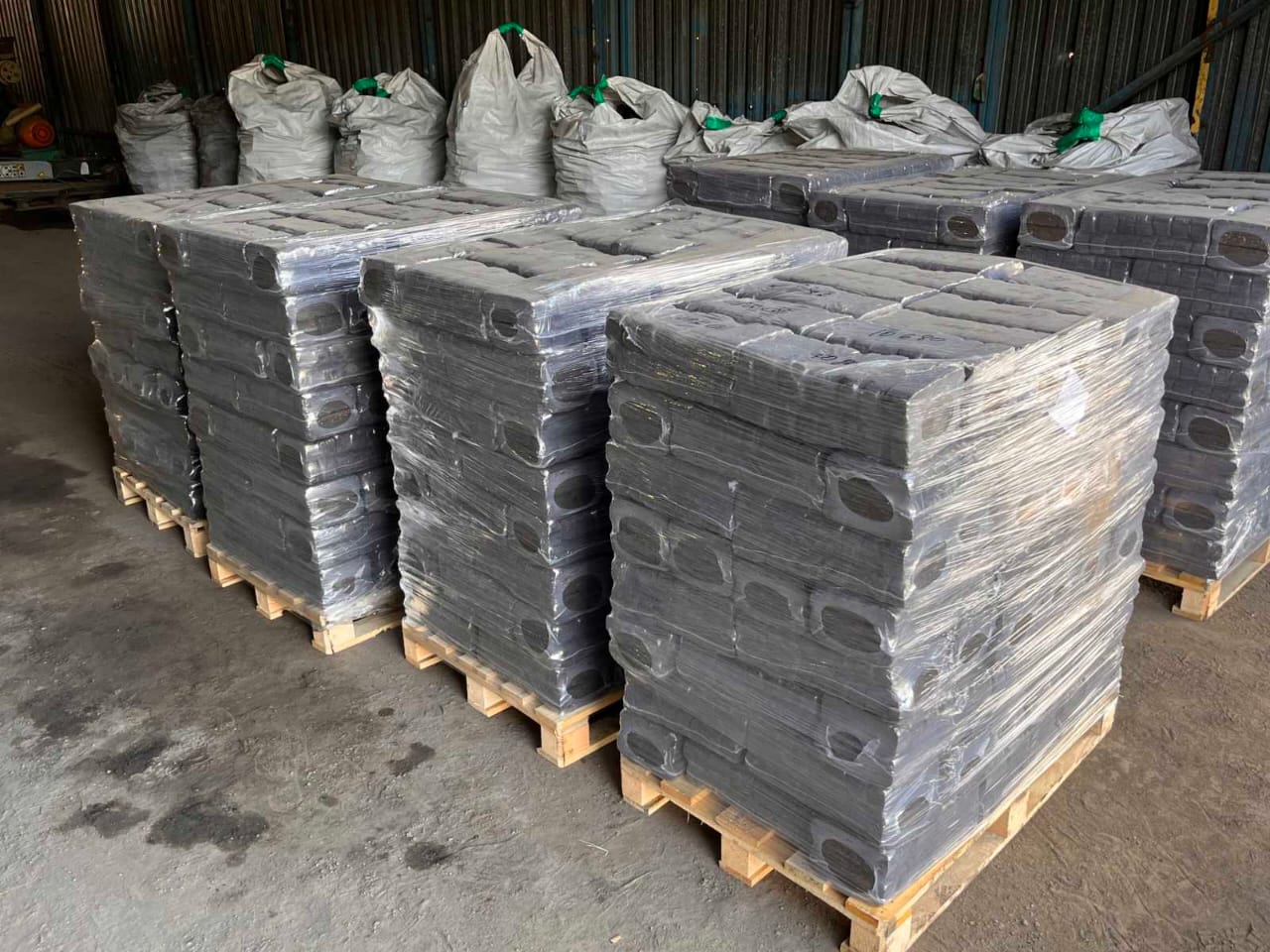 Brykiet torfowy Premium paczkowany – zdjęcie 2